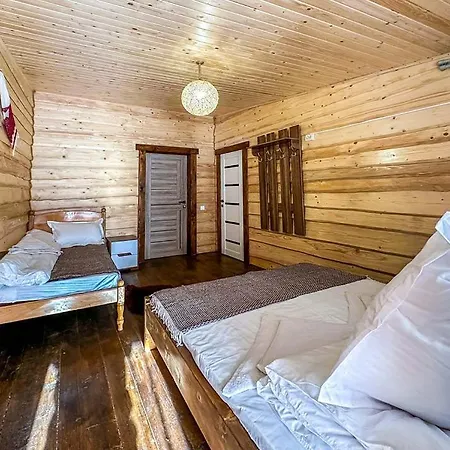 йомойо Hotel